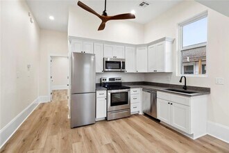 1625 Second St, Unit 2 in New Orleans, LA - Building Photo - Building Photo