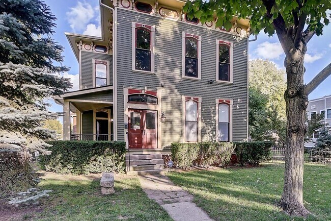 943 N Park Ave in Indianapolis, IN - Building Photo - Building Photo