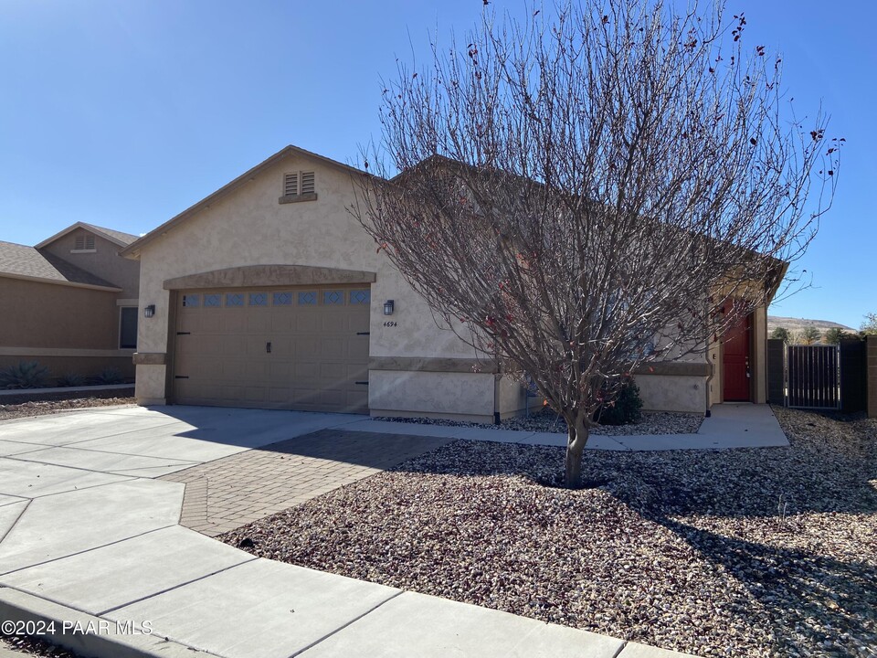 4694 Salem Pl in Prescott Valley, AZ - Building Photo