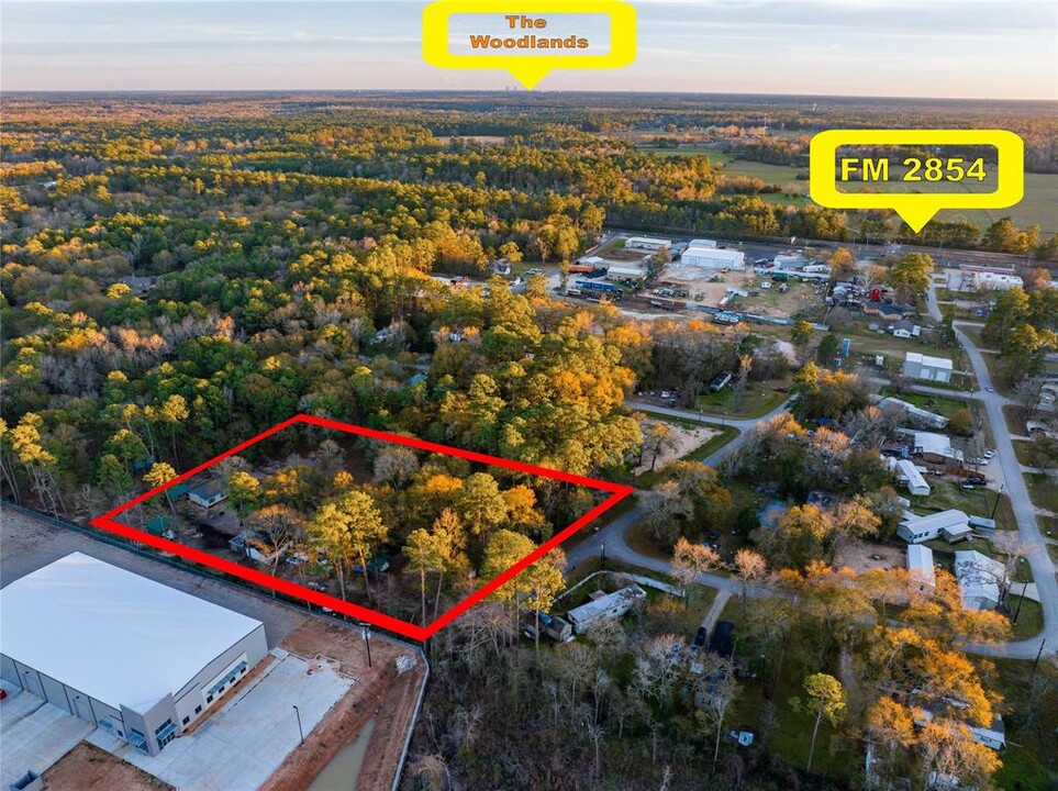 12211 Carriage Ln in Conroe, TX - Building Photo