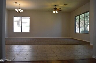 4132 E Carriage Ct in Gilbert, AZ - Building Photo - Building Photo