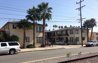 15912-15914 S Vermont Ave in Gardena, CA - Building Photo - Building Photo