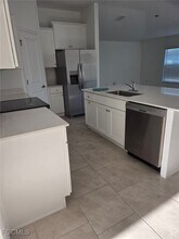 4125 NE 15th Pl in Cape Coral, FL - Building Photo - Building Photo