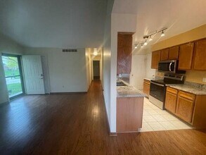 1581 Dover Hill N in Walled Lake, MI - Building Photo - Building Photo
