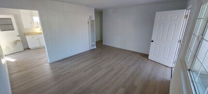 230 S Azusa Ave in Azusa, CA - Building Photo - Building Photo