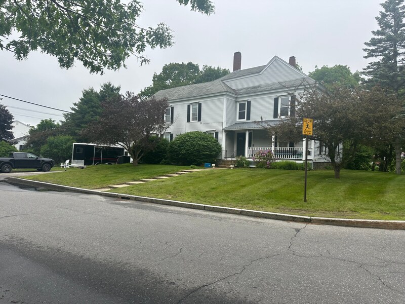 24 Spring St in Brunswick, ME - Building Photo
