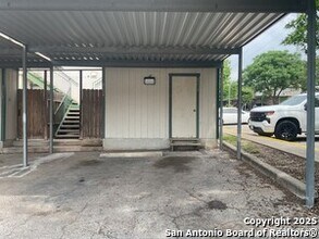 4949 Hamilton Wolfe in San Antonio, TX - Building Photo - Building Photo