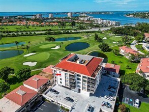 6210 Sun Blvd in St. Petersburg, FL - Building Photo - Building Photo