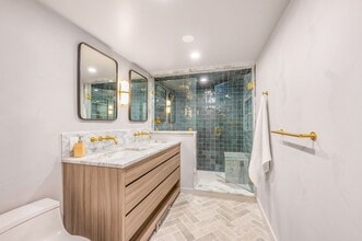 57 Fulton St, Unit 2 in Boston, MA - Building Photo - Building Photo