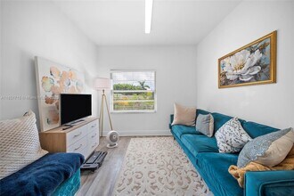 1520 SW 11th Terrace in Miami, FL - Building Photo - Building Photo