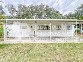 3311 J Rd in Lakeland, FL - Building Photo