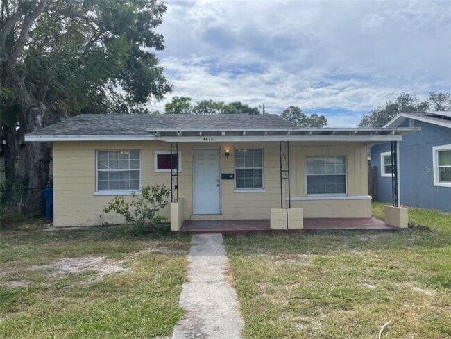 property at 4618 20th Ave S