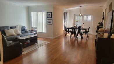 4810 Grapevine Way in Davie, FL - Building Photo - Building Photo