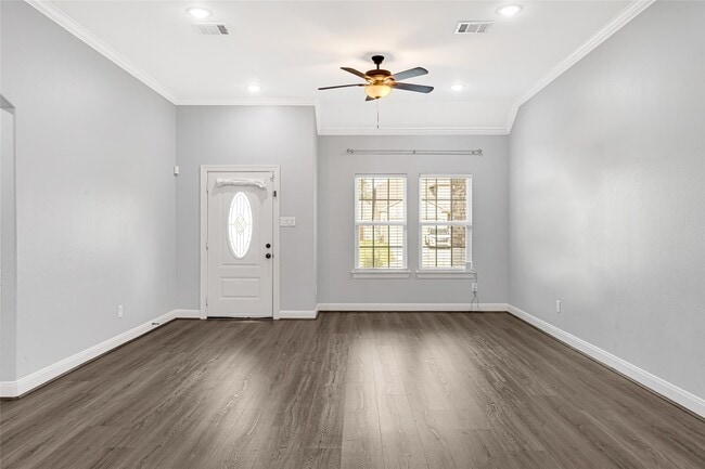 15914 Tug Ct in Crosby, TX - Building Photo - Building Photo