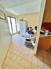 147 Kelton St, Unit 715 in Boston, MA - Foto de edificio - Building Photo