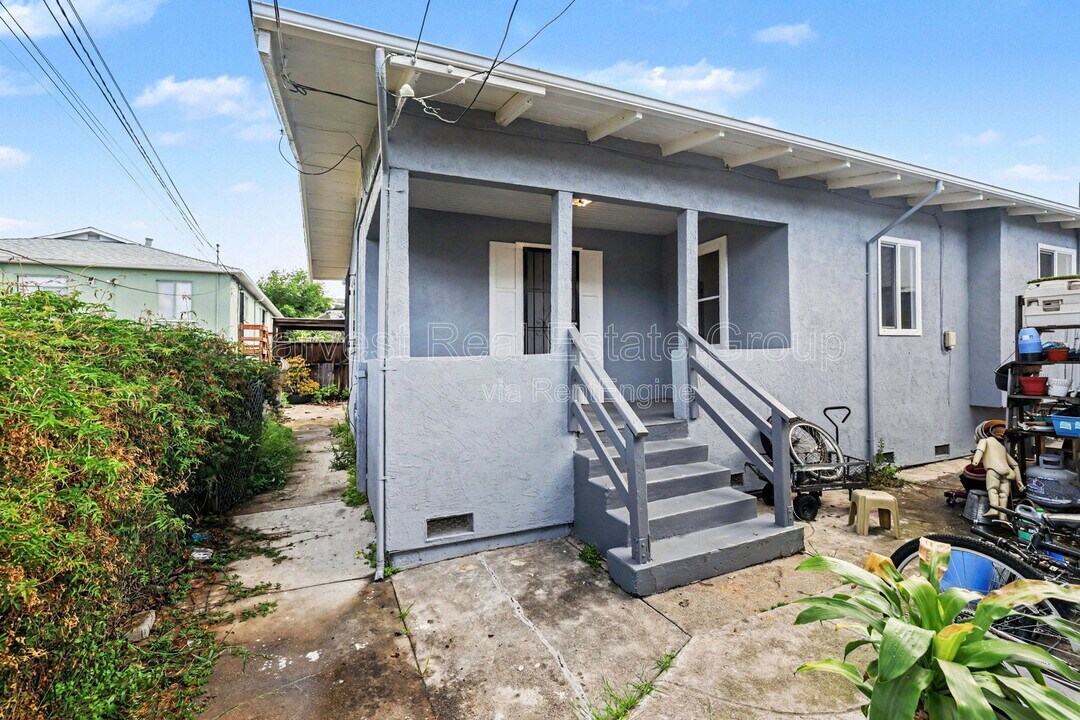 4160 Masterson St in Oakland, CA - Building Photo
