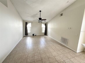 1718 Bridgeview Cir in Orlando, FL - Building Photo - Building Photo