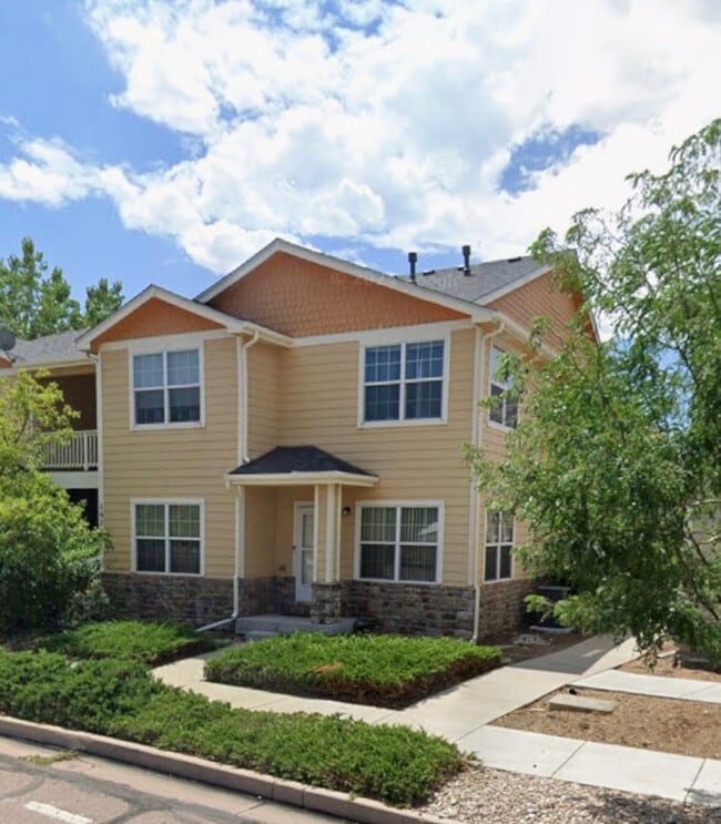 property at 1675 Monterey Rd