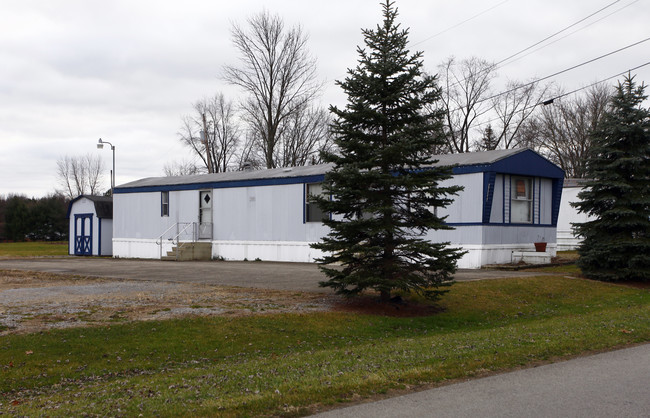 Reynolds Manufactured Home Center in Greenville, PA - Foto de edificio - Building Photo