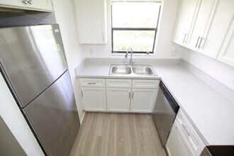 3788 Harwood St in West Palm Beach, FL - Building Photo - Building Photo