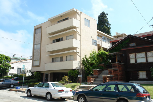 1639 Oxford St in Berkeley, CA - Building Photo - Building Photo