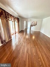 12312 Loch Carron Cir in Fort Washington, MD - Foto de edificio - Building Photo
