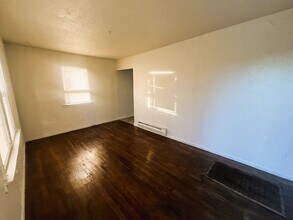 2644 NW 11th St in Oklahoma City, OK - Building Photo - Building Photo