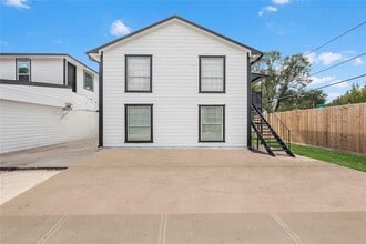502 Frawley St-Unit -2 in Houston, TX - Building Photo - Building Photo