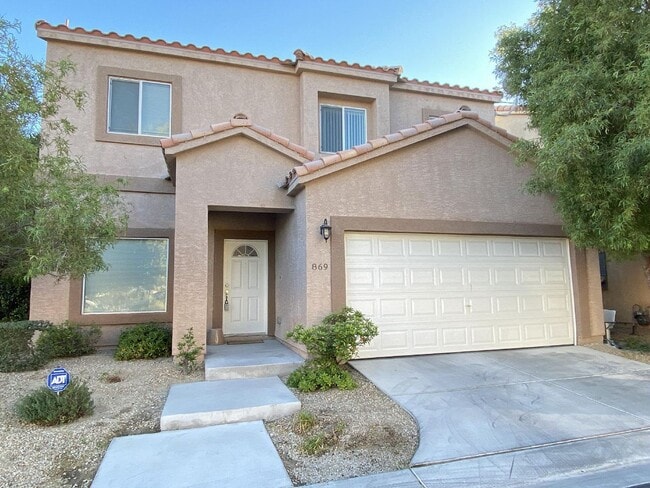 property at 869 Park Walk Ave