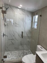 65821 Overseas Hwy in Layton, FL - Foto de edificio - Building Photo