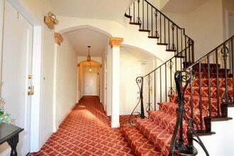 1143 McKinley Ave in Oakland, CA - Foto de edificio - Building Photo
