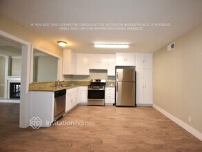 7154 Pleasant View Ave in Las Vegas, NV - Building Photo - Building Photo