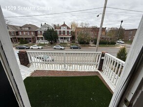 1509 Summit St in Columbus, OH - Building Photo - Building Photo