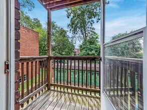 5556 Covode St in Pittsburgh, PA - Building Photo - Building Photo