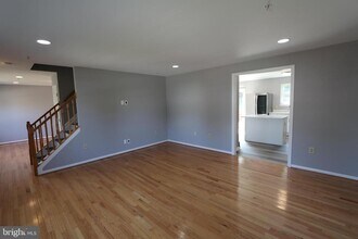 5213 Zephyr Ave in Clinton, MD - Building Photo - Building Photo