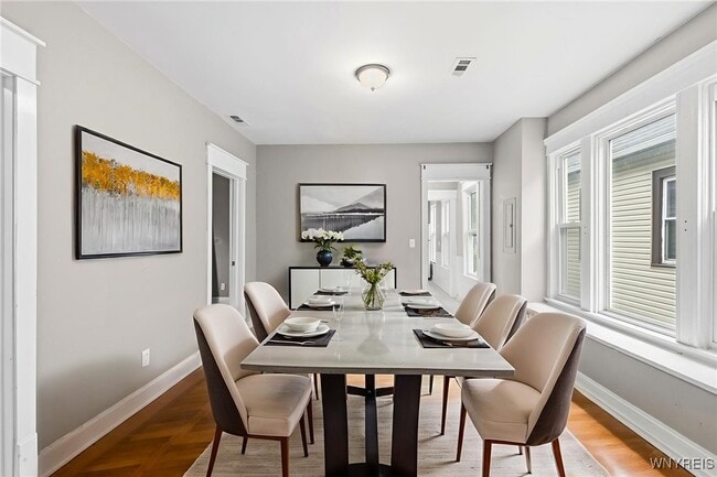 2342 Seneca St in Buffalo, NY - Building Photo - Building Photo