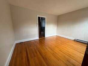 8 Haverhill St in Haverhill, MA - Building Photo - Building Photo