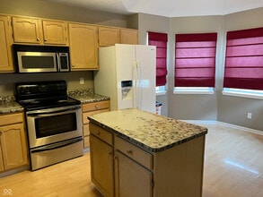 12403 E 75th St in Indianapolis, IN - Building Photo - Building Photo