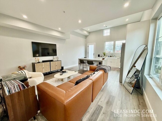 1262 Holbrook Terrace NE in Washington, DC - Building Photo - Building Photo