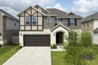 Pine Lake Cove in Montgomery, TX - Building Photo - Building Photo