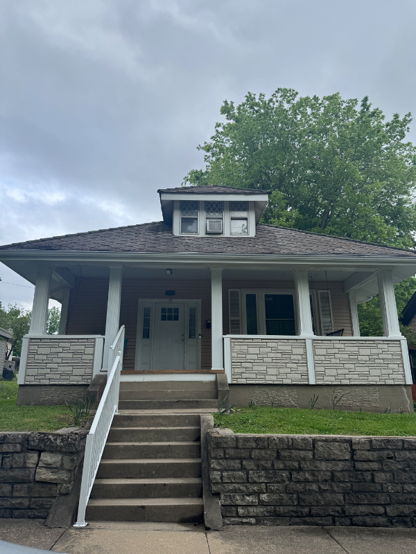 property at 420 Marie St