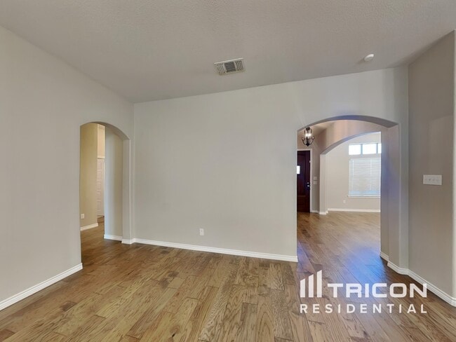 330 Abbott Ln in Waxahachie, TX - Building Photo - Building Photo
