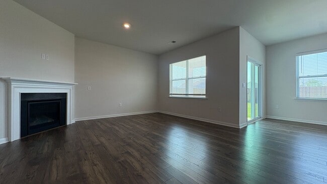 130 Fenwick Dr in Woodruff, SC - Building Photo - Building Photo