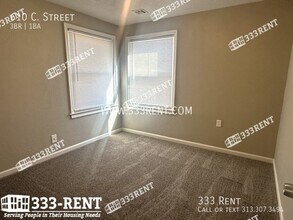 610 C St in Belton, MO - Building Photo - Building Photo