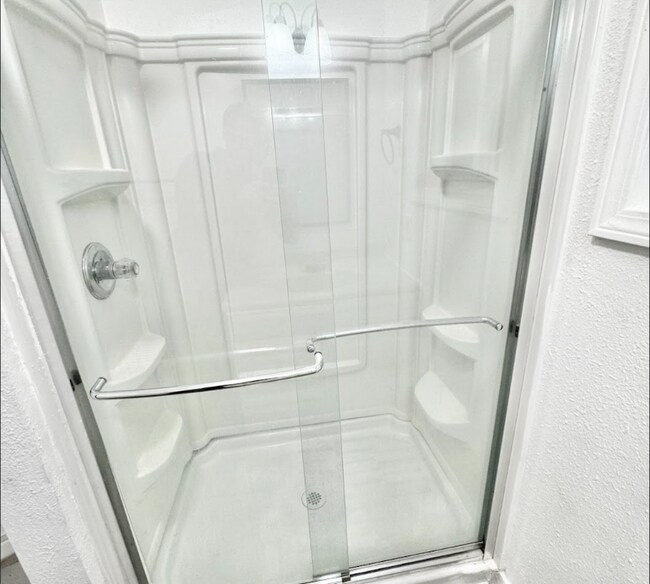 2430 E Monument St-Unit -1 in Colorado Springs, CO - Building Photo - Building Photo