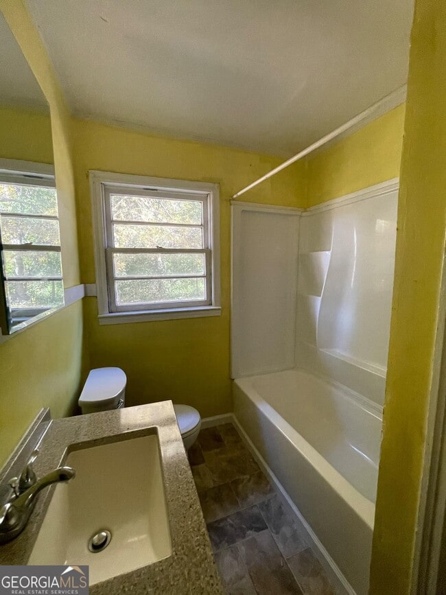 108 Celia Dr in East Dublin, GA - Building Photo - Building Photo