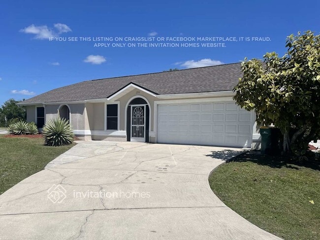 21514 Ironton Ave in Port Charlotte, FL - Foto de edificio - Building Photo