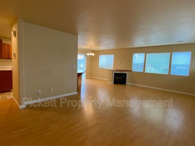 property at 1118 Park Ave