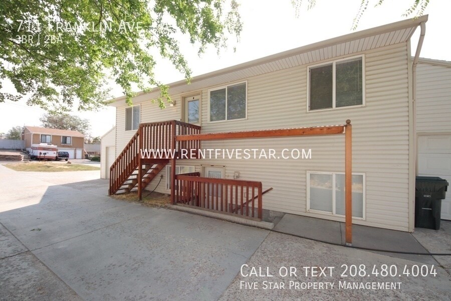 711 Franklin Ave in Pocatello, ID - Building Photo