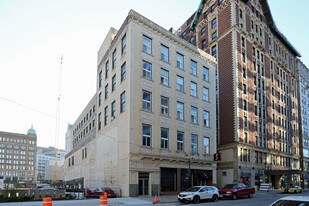 730-734 N Old World 3rd St in Milwaukee, WI - Building Photo